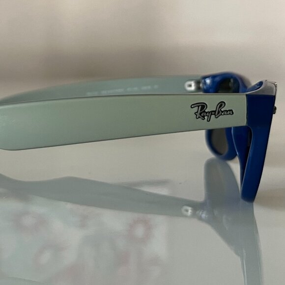 Ray-Ban New Wayfarer RETIRED - Picture 3 of 10
